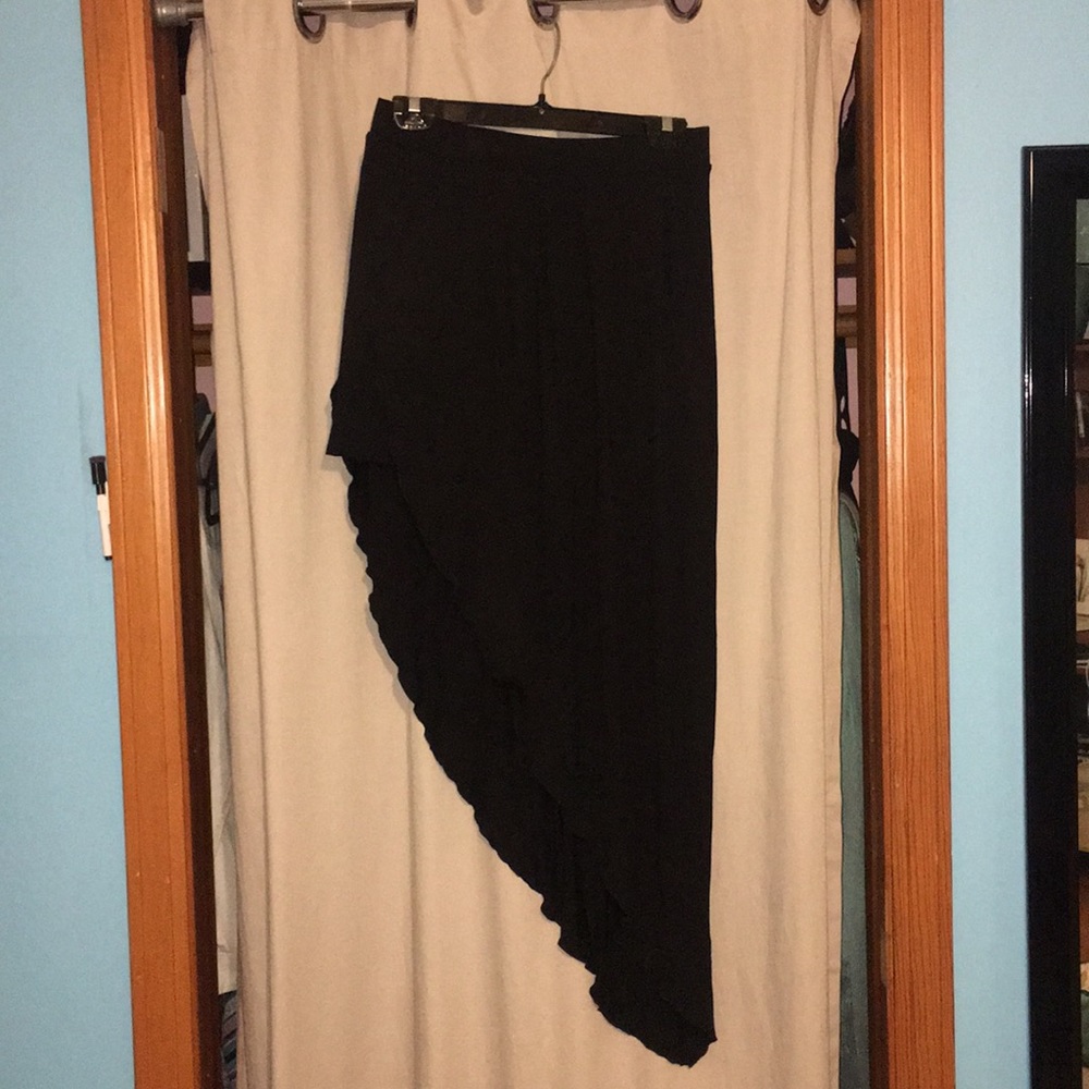 Black skirt